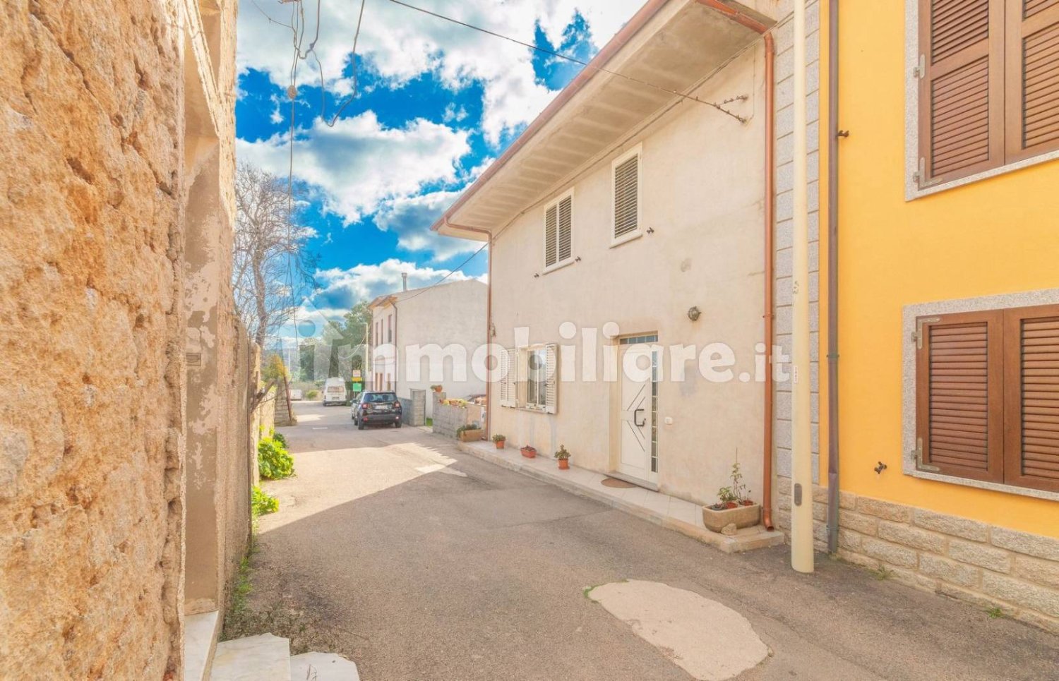 3 bedrooms House in Tempio Pausania, Italy No. 125017