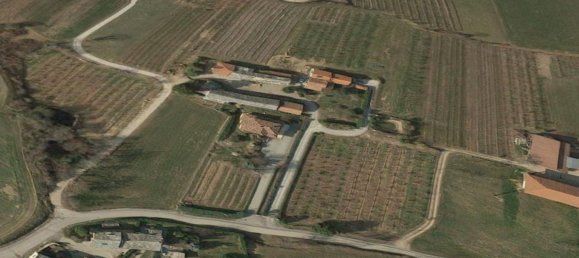 7 rooms Apartment in Barge, Italy No. 51968 4