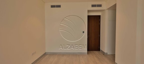 2 bedrooms Townhouse in Abu Dhabi, UAE No. 29241 5