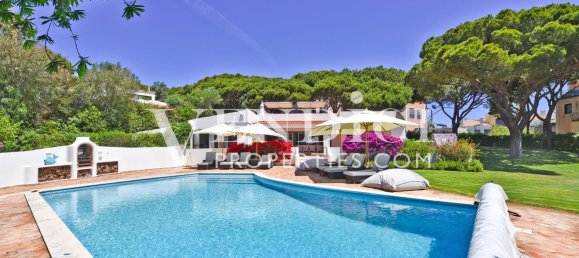 4 Schlafzimmer Villa in Almancil, Portugal, Nr. 257900 12