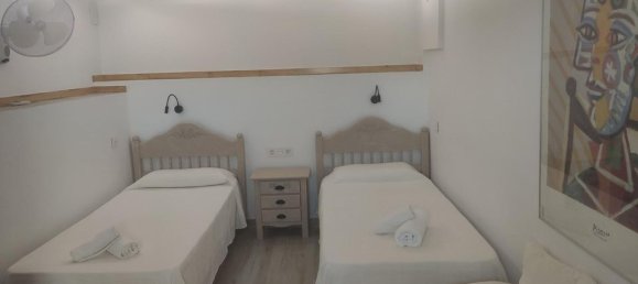 6 bedrooms Villa in Calpe, Spain No. 170293 34