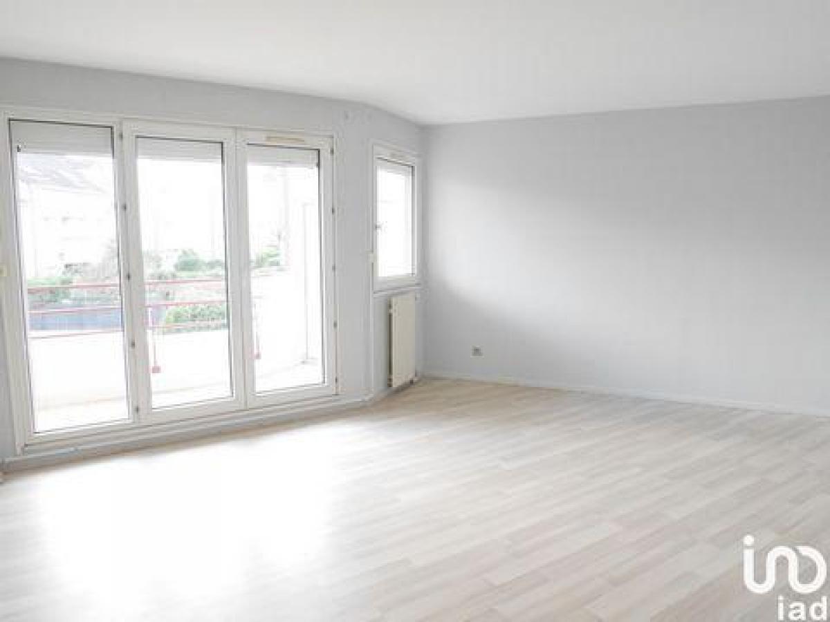 Studio à condo à Torcy, France No. 28941