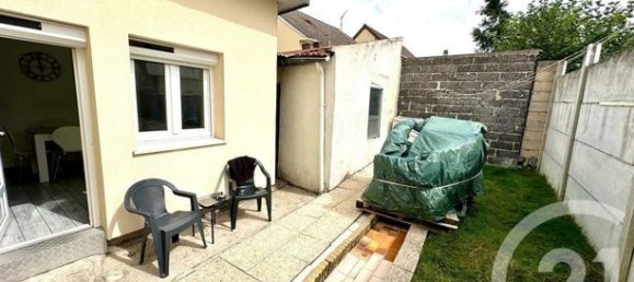 Casa de 3 dormitorios en Sevran, France No. 358482 15