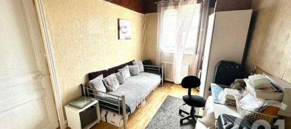 Casa de 3 dormitorios en Sevran, France No. 358482 13