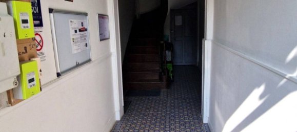 1 bedroom Apartment in Laon, France No. 244623 3