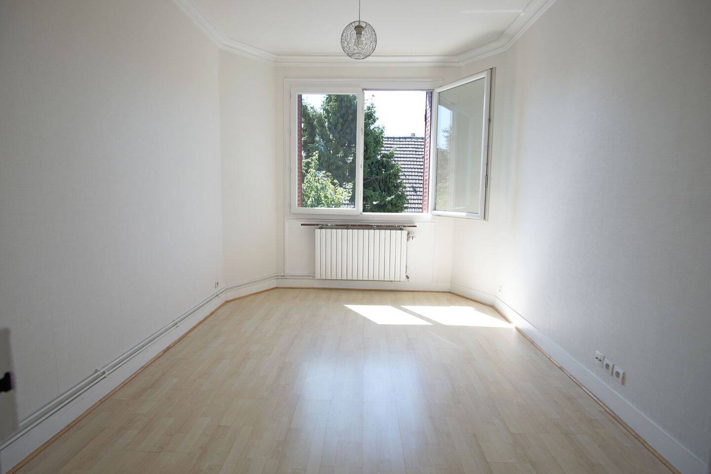 2 bedrooms Apartment in Choisy-le-Roi, France No. 361678