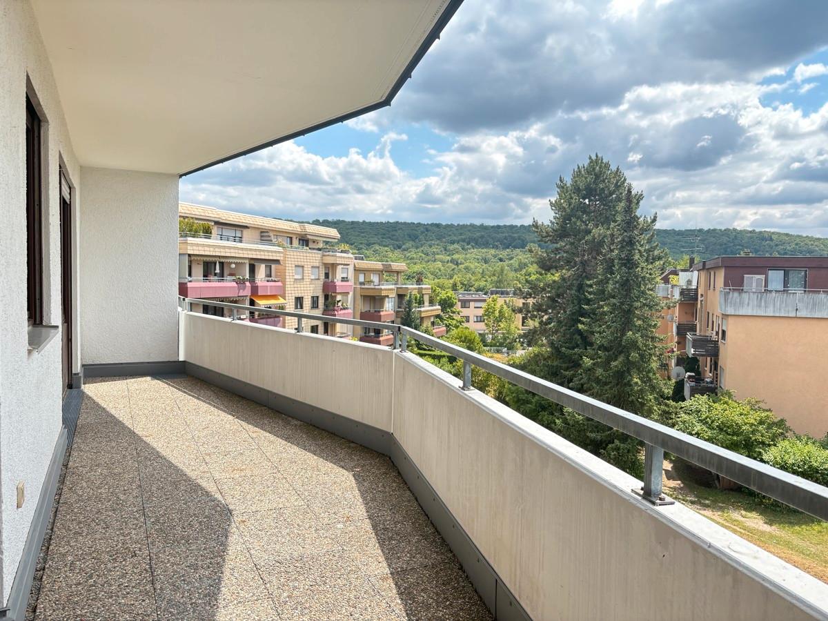 2 rooms Apartment in Stuttgart, Germany No. 221018