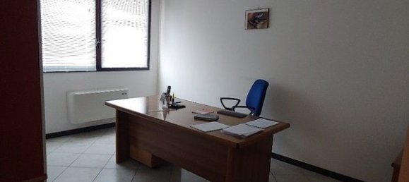 560m² Warehouse in Cavriago, Italy No. 226717 3