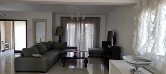 4 Schlafzimmer Villa in Germasogeia, Cyprus, Nr. 19102 8