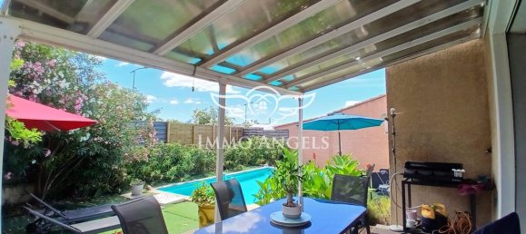 3 bedrooms House in Saint-Gilles, France No. 338762 7