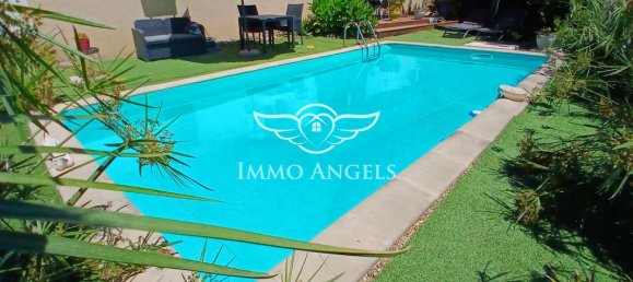 3 bedrooms House in Saint-Gilles, France No. 338762 2