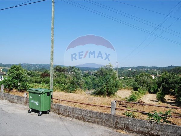  قطعة أرض في Vouzela, Portugal 1700متر مربع رقم 43610