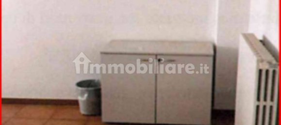 1-salle Bureau à Inzago, Italy No. 56853 5