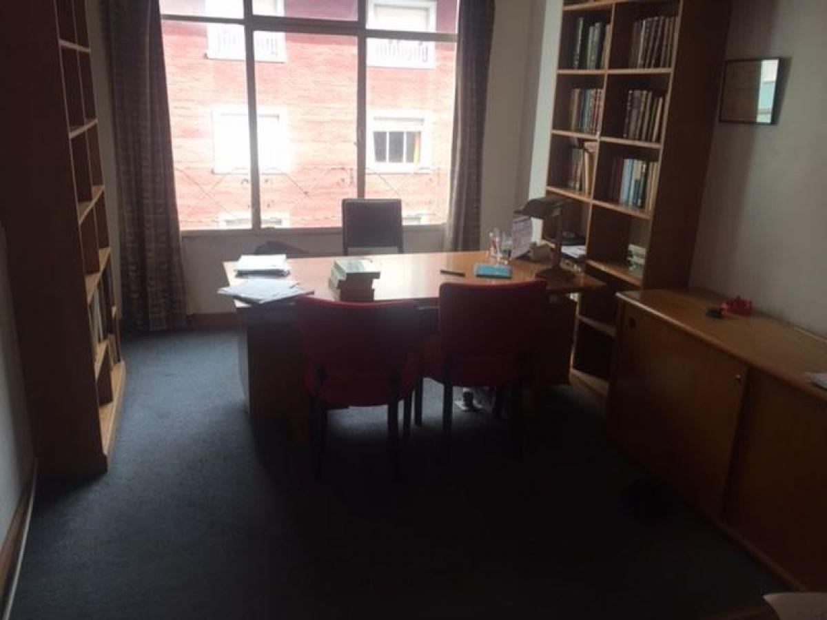 150m² Office in Mar del Plata, Argentina No. 105389