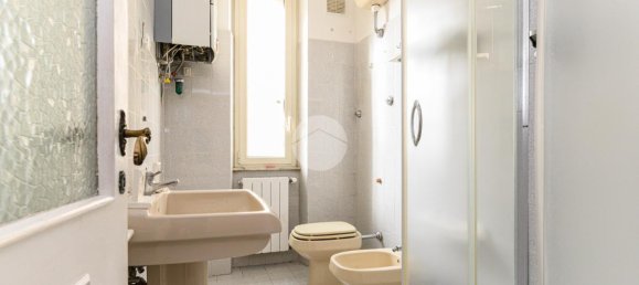 Квартира с 2 комнатами в Рим, Италия № 230646 26