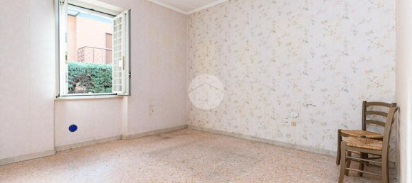 Квартира с 2 комнатами в Рим, Италия № 230646 6