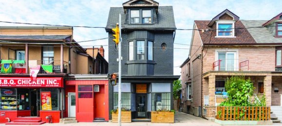 5 Schlafzimmer Haus in Toronto, Canada, Nr. 873 2
