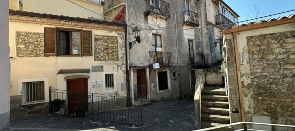 Studio in Catanzaro, Italy No. 78222 2