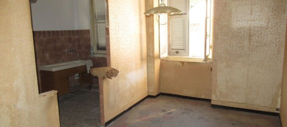 6 rooms Apartment in Genoa, Italy No. 310664 10