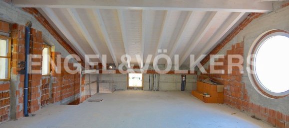 3 bedrooms Villa in Varenna, Italy No. 132566 9