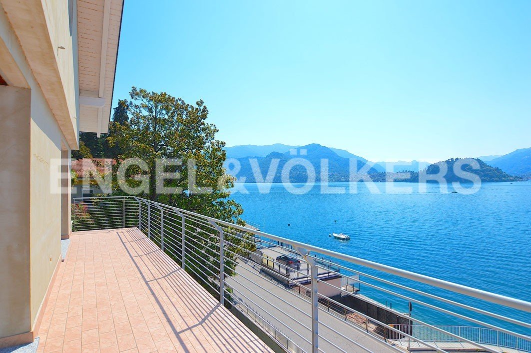 3 bedrooms Villa in Varenna, Italy No. 132566