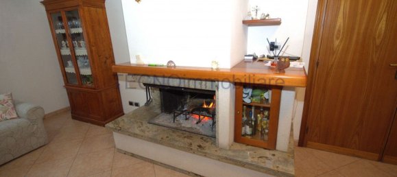 Apartamento de 5 divisões em Perugia, Italy N.º 51045 10