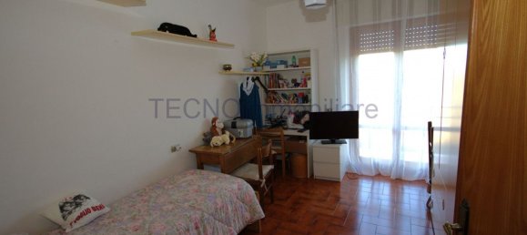 Apartamento de 5 divisões em Perugia, Italy N.º 51045 22