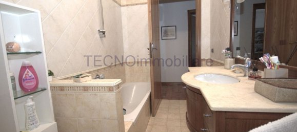 Apartamento de 5 divisões em Perugia, Italy N.º 51045 13