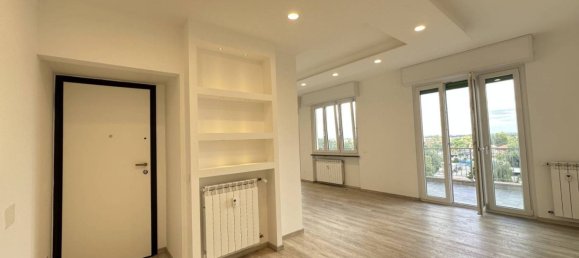 3 غرف نوم بانتهاوس في Novara, Italy رقم 334356 7