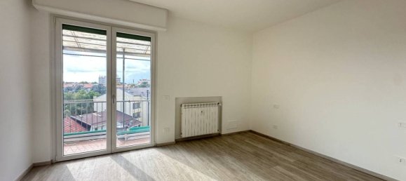 3 غرف نوم بانتهاوس في Novara, Italy رقم 334356 11