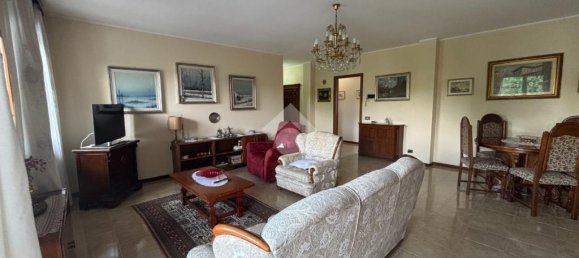 Apartamento T3 em Osio Sotto, Italy N.º 282504 2