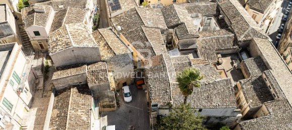 8-salle Maison à Modica, Italy No. 2488 26