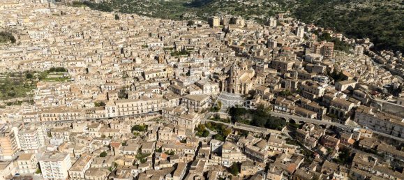 8-salle Maison à Modica, Italy No. 2488 27