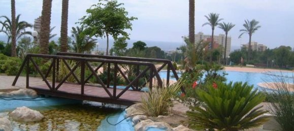 Dúplex de 4 dormitorios en Benidorm, Spain No. 74685 27