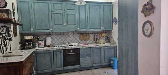 4 Schlafzimmer Wohnung in Potenza, Italy, Nr. 320088 6