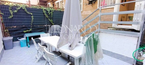 2 Schlafzimmer Wohnung in Naples, Italy, Nr. 329498 17