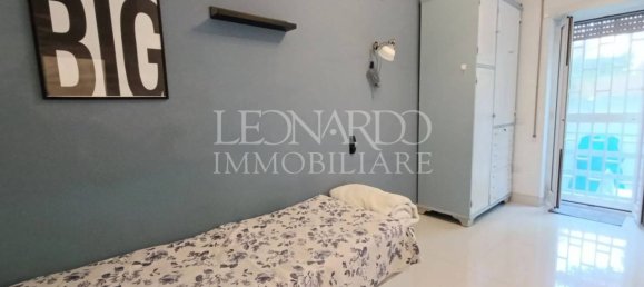 2 Schlafzimmer Wohnung in Naples, Italy, Nr. 329498 12