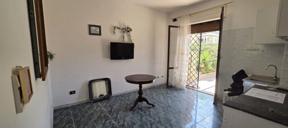 2 bedrooms Apartment in Pomezia, Italy No. 377716 10