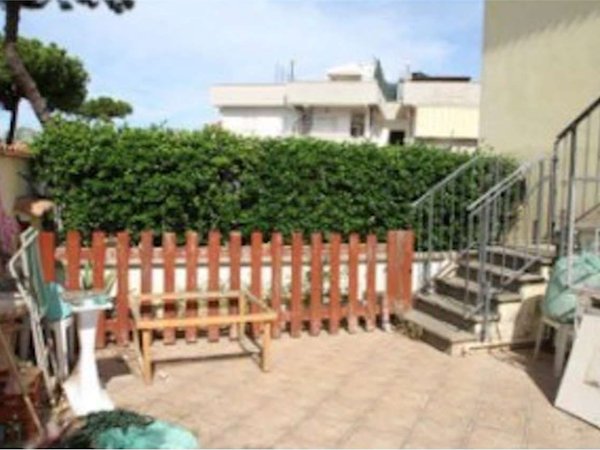 Apartamento de 2 habitaciónes en Ardea, Italy No. 202054