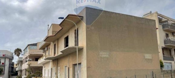 Apartamento de 2 habitaciónes en Scicli, Italy No. 42285 16