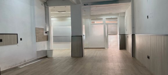 Imóvel comercial em Alcala de Henares, Spain 105 m² N.º 182293 4