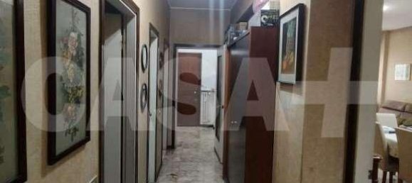 4-salle Appartement à Varese, Italy No. 14716 7