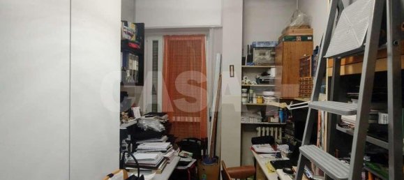 4-salle Appartement à Varese, Italy No. 14716 11