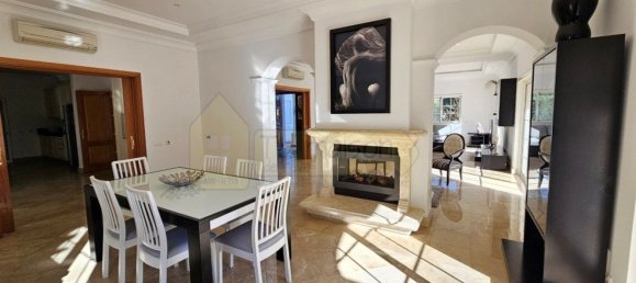 Casa de 4 dormitorios en Almancil, Portugal No. 99467 8