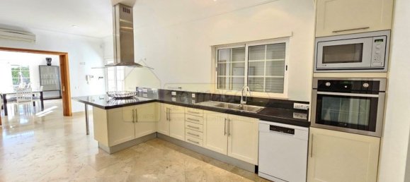 Casa de 4 dormitorios en Almancil, Portugal No. 99467 11