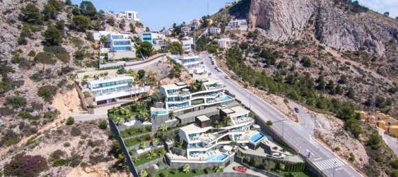 4 bedrooms Townhouse in El Mascarat, Spain No. 2670 11