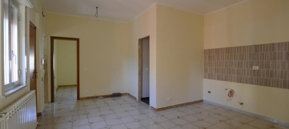 Apartamento de 4 divisões em Messina, Italy N.º 130823 19