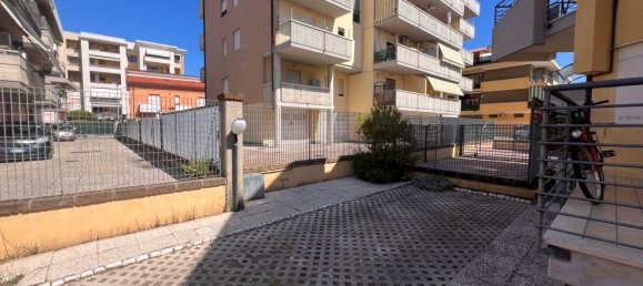 2 Schlafzimmer Doppelhaus in Montesilvano, Italy, Nr. 272681 27