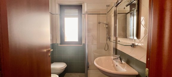 2 Schlafzimmer Doppelhaus in Montesilvano, Italy, Nr. 272681 25