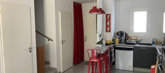 3 bedrooms House in Merindol, France No. 361036 4